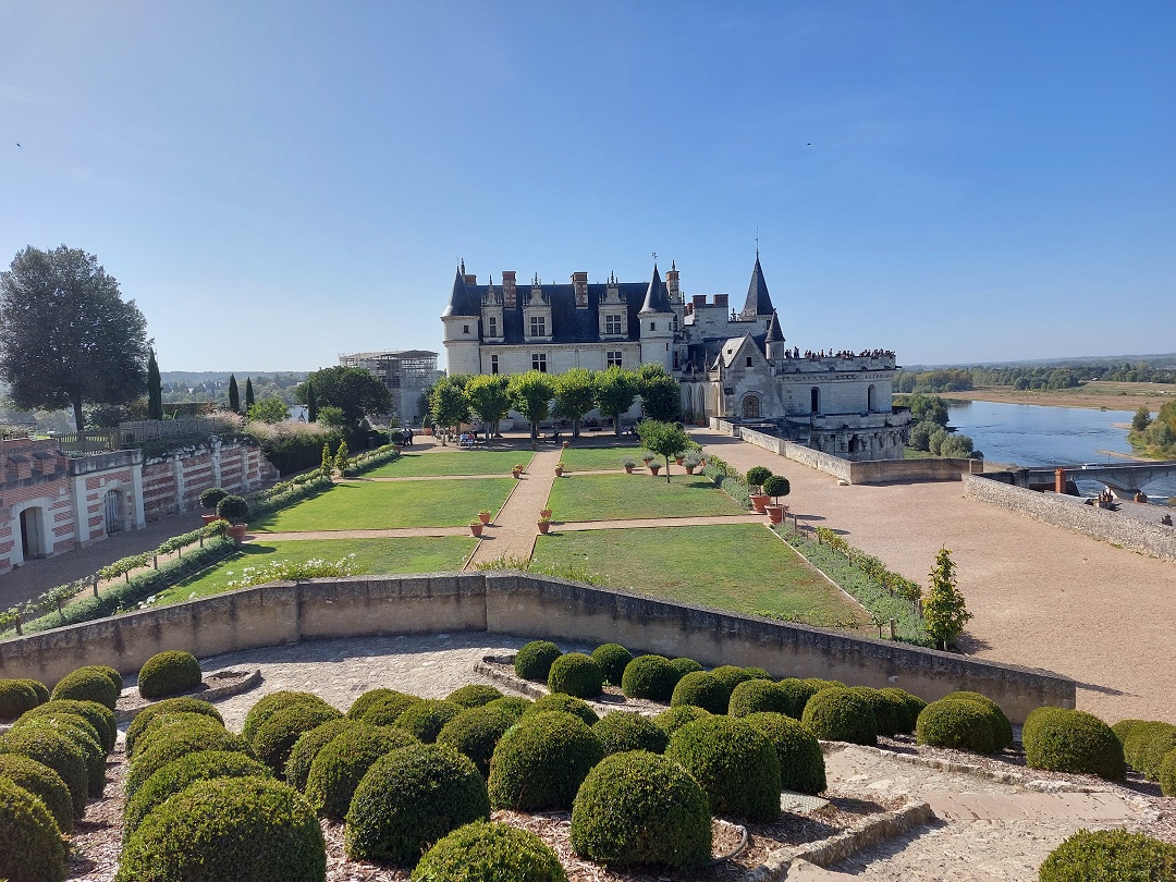TO301-chateau-amboise-loire-jardin
